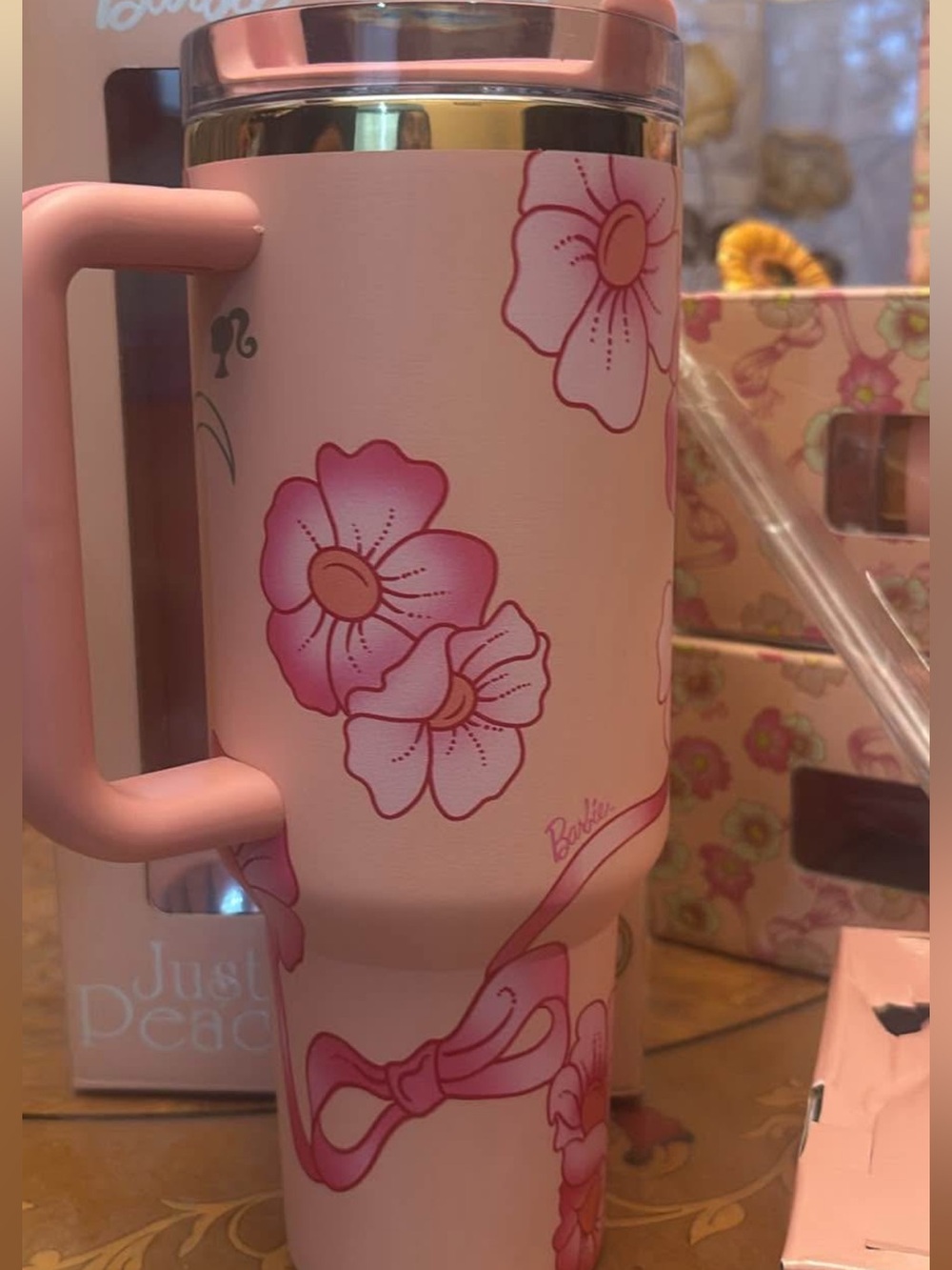 Stanley x Barbie Stanley just peachy 80’s 🍑Quencher 40oz nwt rare - Picture 3 of 4